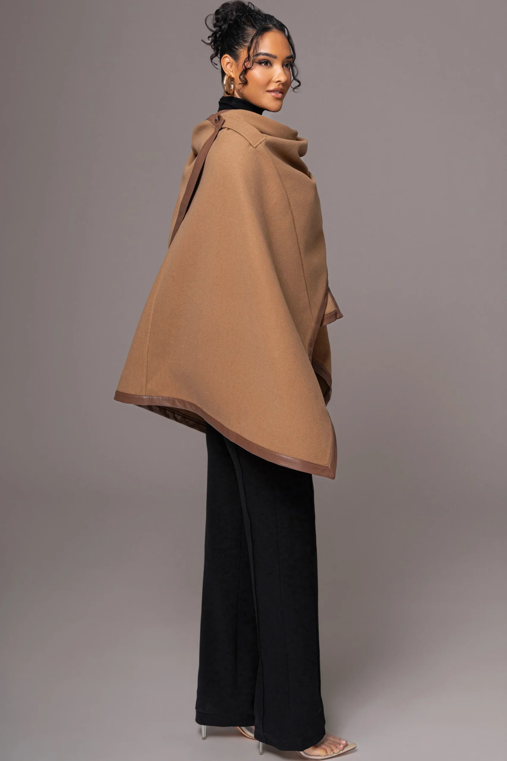 JLUXLABEL Beige Park City Reversible Shawl