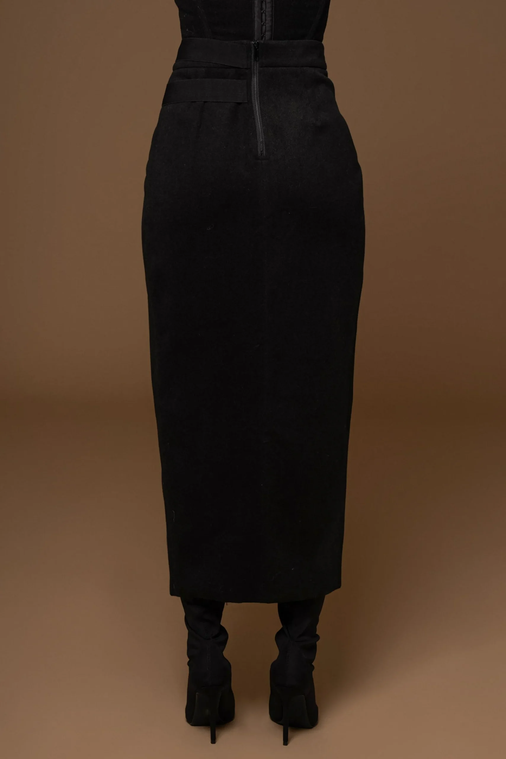 JLUXLABEL Black Gisele Slit Skirt