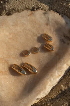 JLUXLABEL Gold Tara Earring Set