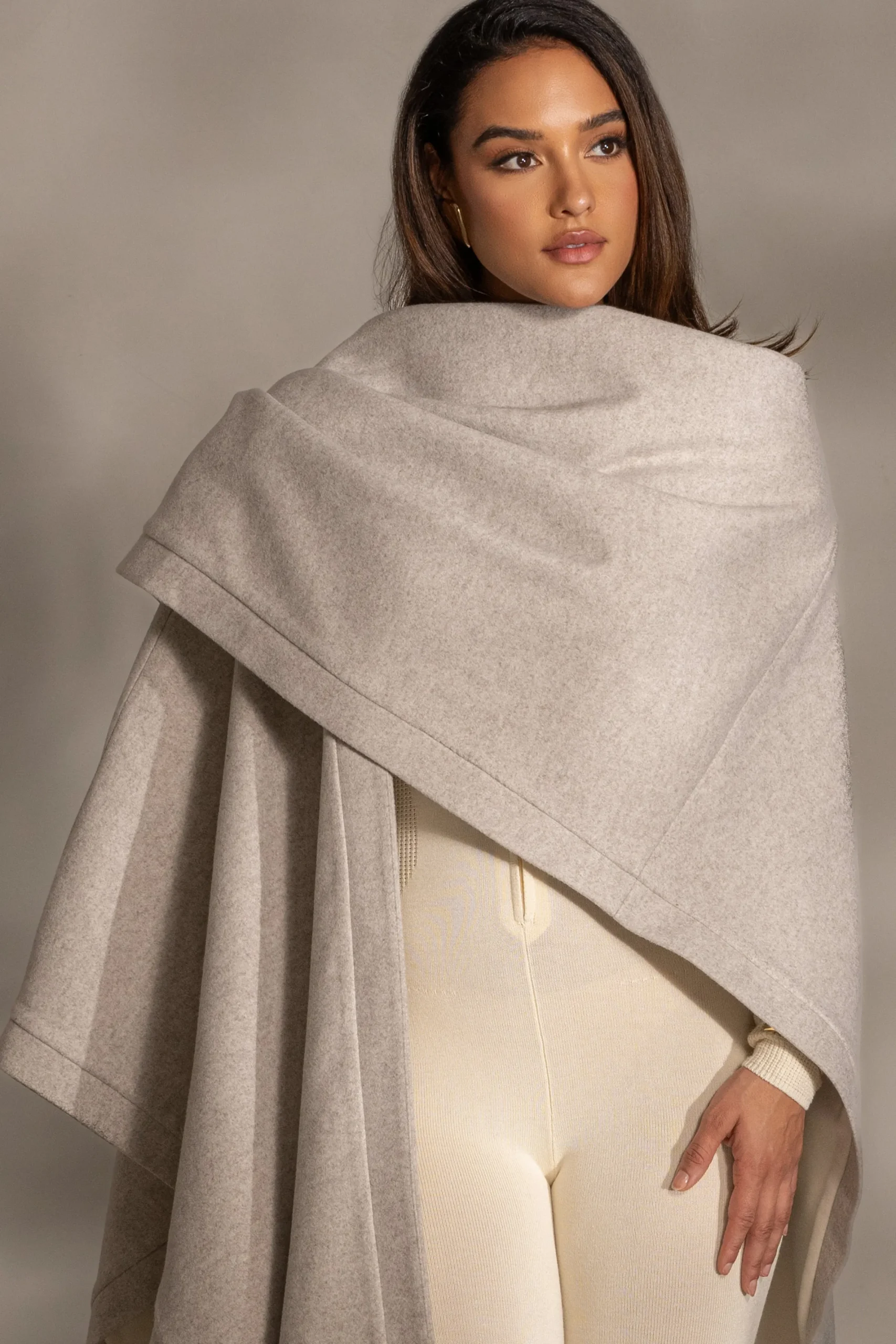 JLUXLABEL Ivory Park City Reversible Shawl