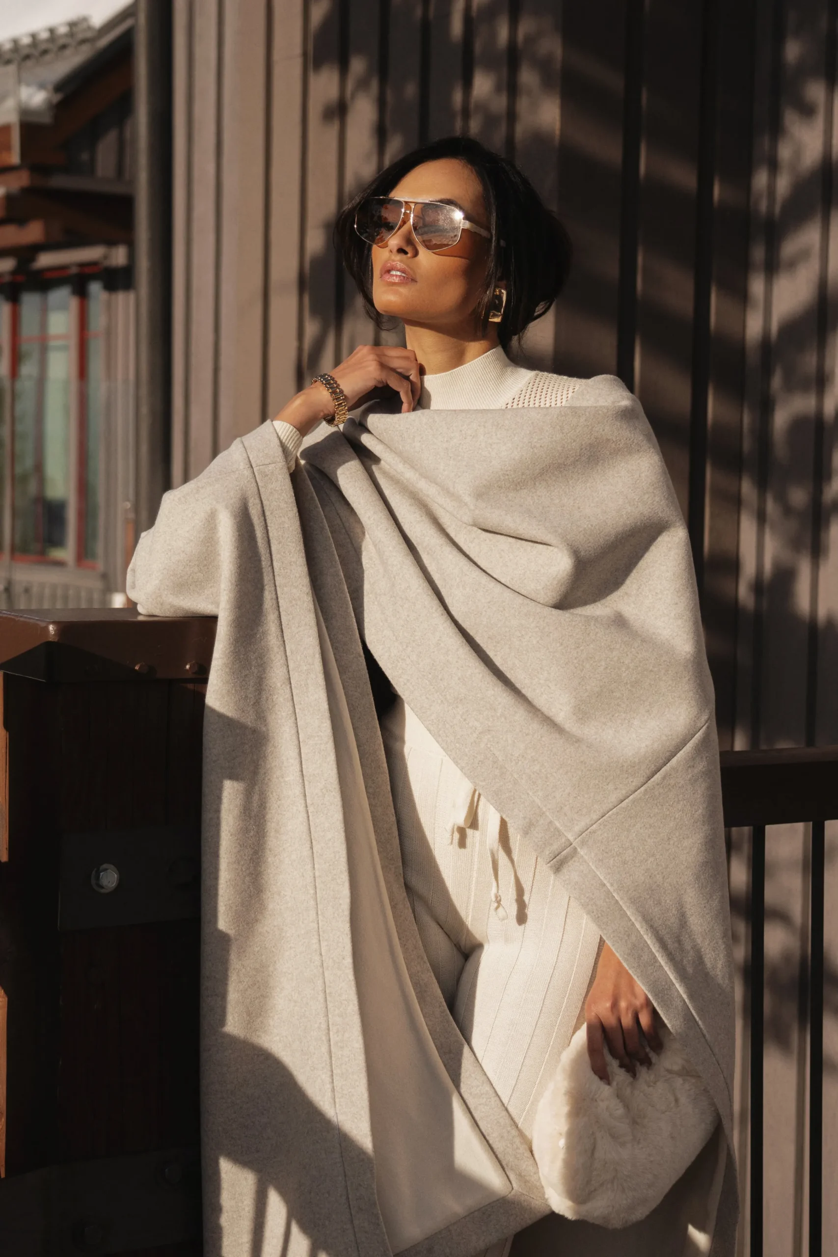 JLUXLABEL Ivory Park City Reversible Shawl