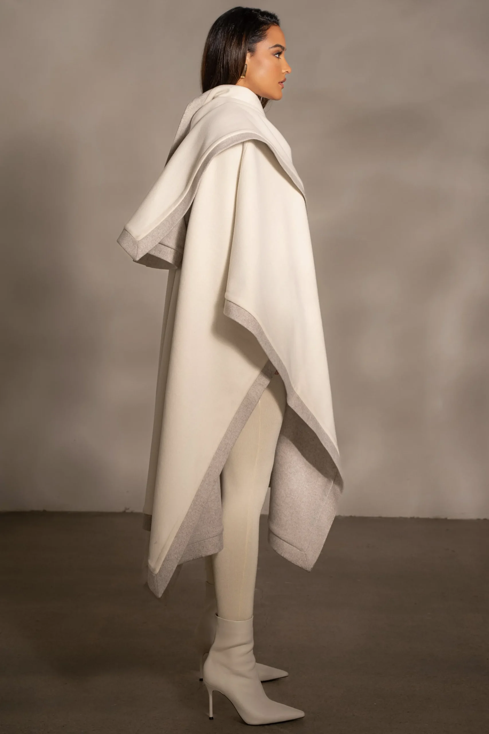 JLUXLABEL Ivory Park City Reversible Shawl