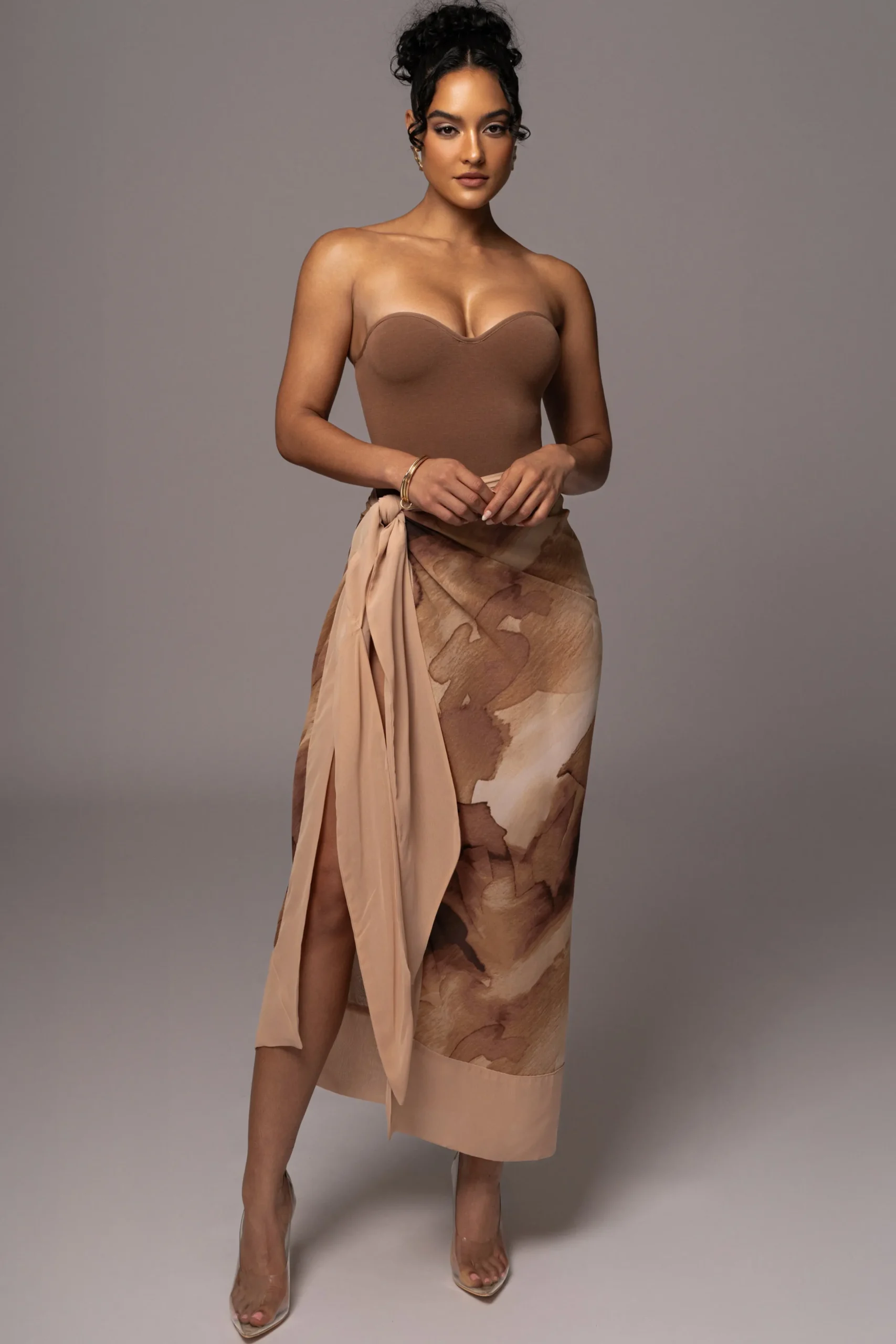 JLUXLABEL Tan Abstract Marine Print Sarong