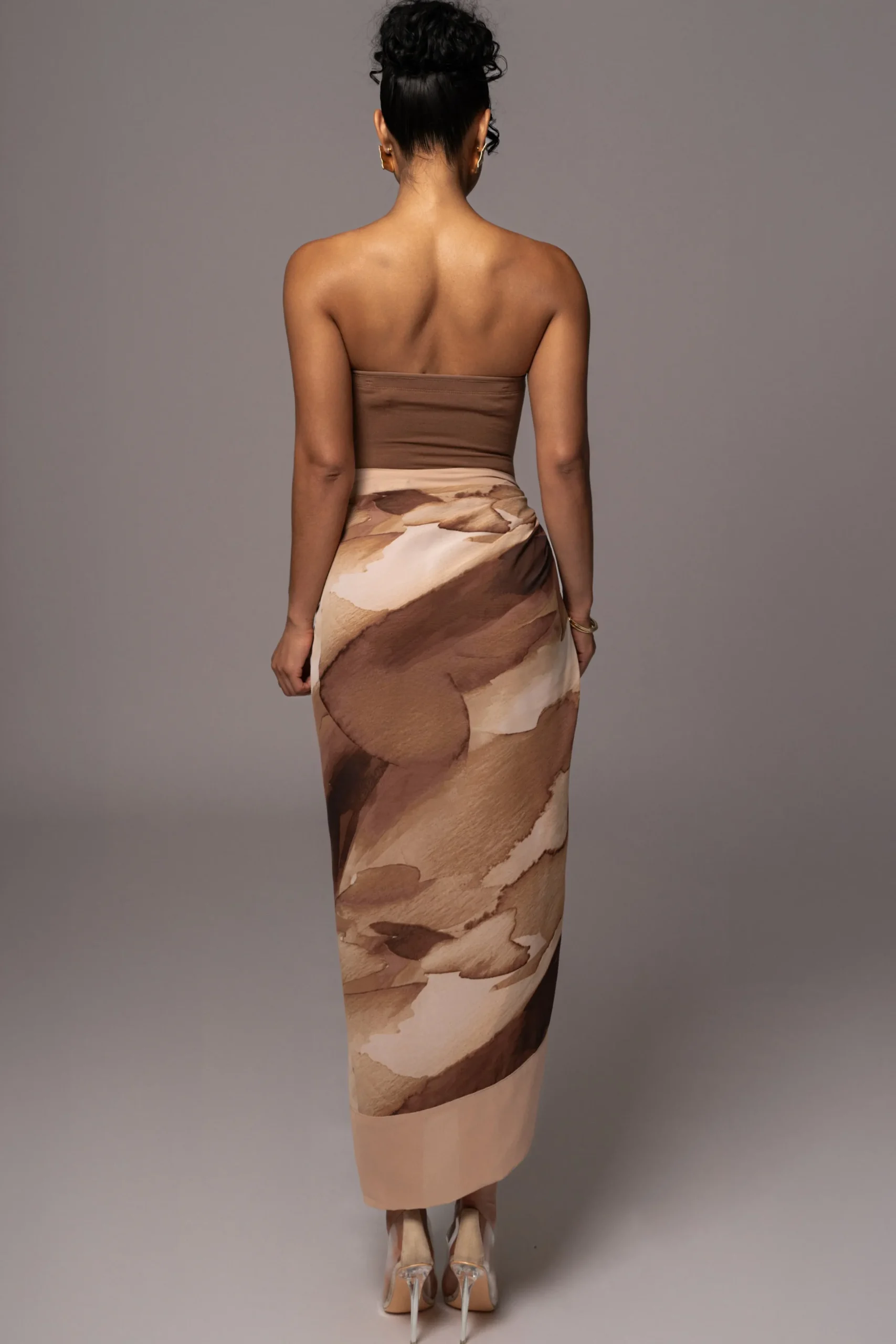 JLUXLABEL Tan Abstract Marine Print Sarong
