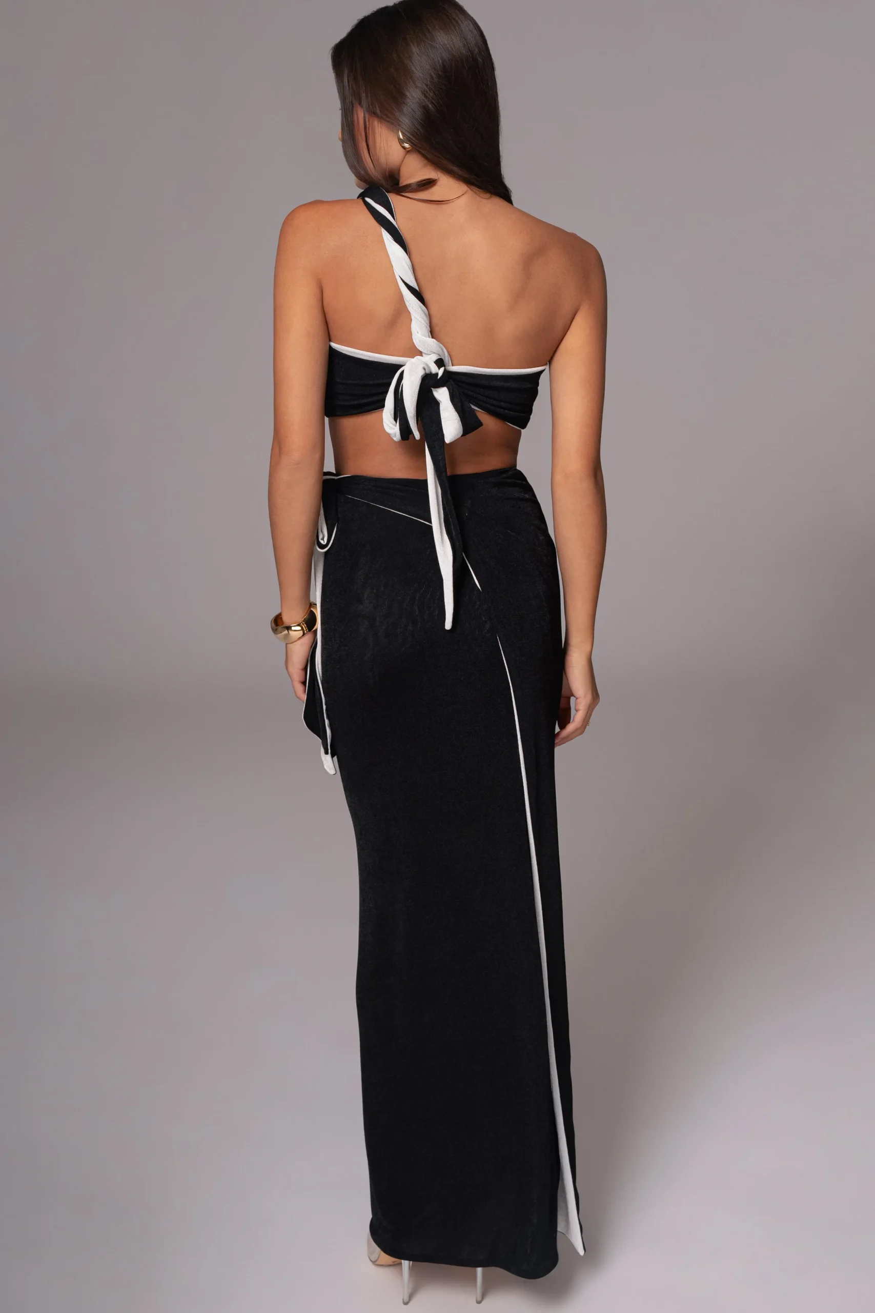 JLUXLABEL White/Black Venus Reversible Skirt Set